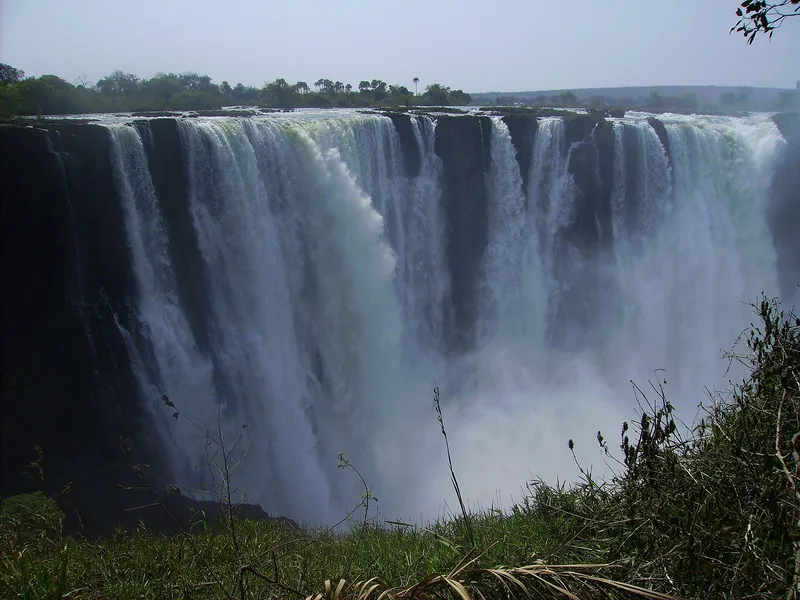 Main Falls from the Zimbabwe side, spray rising from the gorge